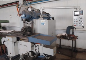 Универсальный фрезерный станок BERNARDO Variomill FU 2000E Servo