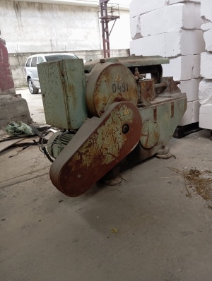 Отрезной станок 8725