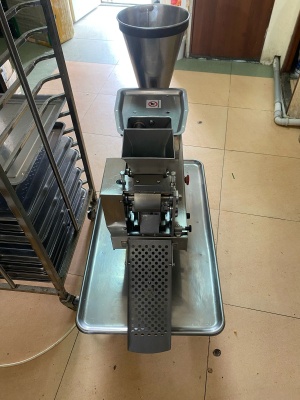 пельменный аппарат Foodatlas JGL 120-5C