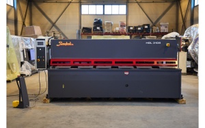 Гидравлическая гильотина c ЧПУ Baykal HGL 3100×6
