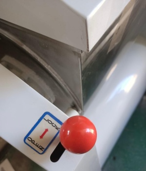 Горизонтальная тестомесильная машина Convito