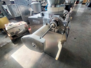 Шприц вакуумный Frey F50