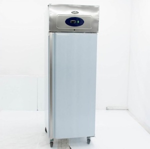 Шкаф холодильный Tefcold RK505