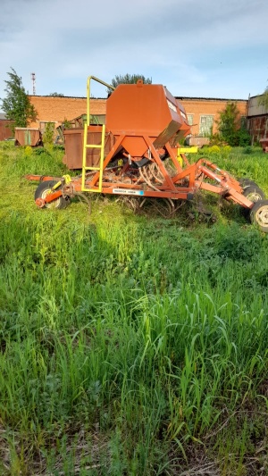 Посевной комплекс (сеялка) Agrator 5400М