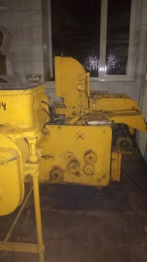Автомат фасовки масла ар1М