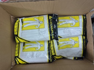 Комбинезон из полипропилена и полиэтилена DELTAPLUS