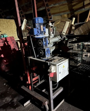 Станок снятия изоляции с кабеля ун-120-01