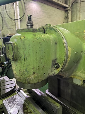 Широкоуниверсальный фрезерный станок Heckert FU 400 V/2