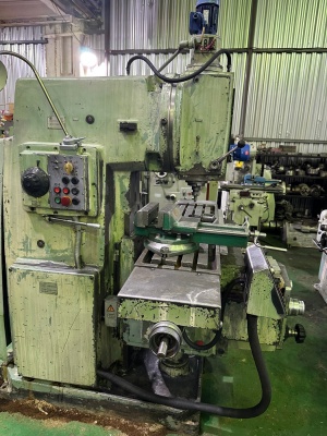 Вертикальный фрезерный станок 6Т12