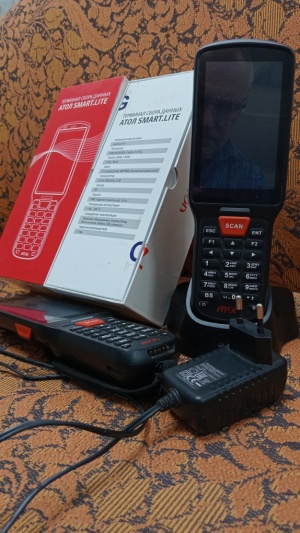 Два сканера штрих-кода Атол Smart.Lite