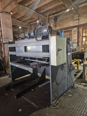 НГ13Г Ножницы листовые гидравлические