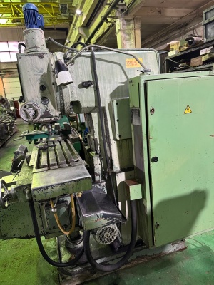 Вертикальный фрезерный станок 6Т12