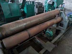 Листогибочная машина (вальцы) И2220 катают 10 мм при ширине 2000 мм