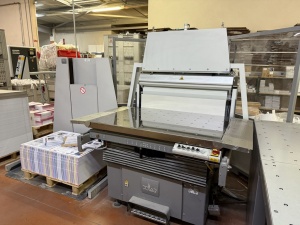 Cutting line Polar 137 XT, Year 2006