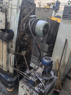 Вертикально-фрезерный станок с ЧПУ ГФ2171М4, ГФ2171М