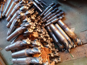 Фрезы концевые КМ4