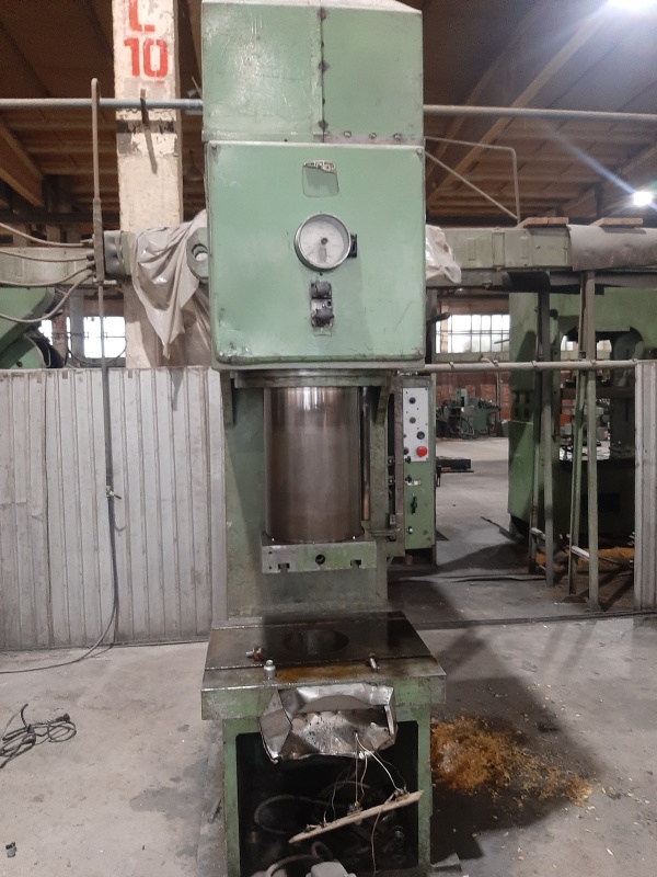 пресс гидравлический PYE 160 со склада