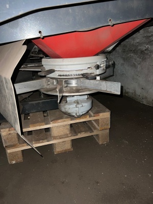 Разбрасыватель удобрений Kverneland Exacta HL 1500