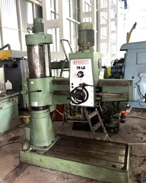 Радиально-сверлильный станок BERGONZI TR 40 / 1000