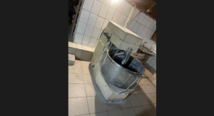 Тестомесильная машина