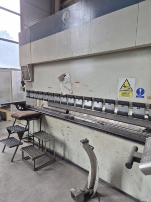 Гидравлический листогибочный пресс с ЧПУ JORDI PHE-30180