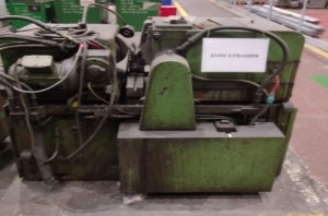 Бесцентрово-шлифовальный станок 3Г182