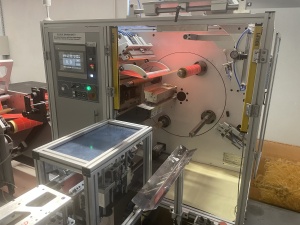 ЛИНИЯ ВЫСЕКАНИЯ С АВТОМАТИЧЕСКОЙ ТУРЕЛЬЮ