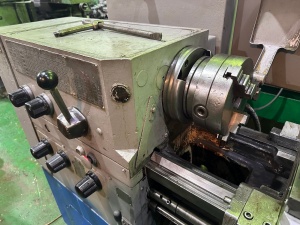 Токарный Винторезный станок повышенной точности 16Б16кп
