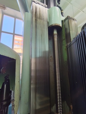 Станок фрезерный вертикальный Hitachi Macc Matic 48V с ЧПУ НЦ-210