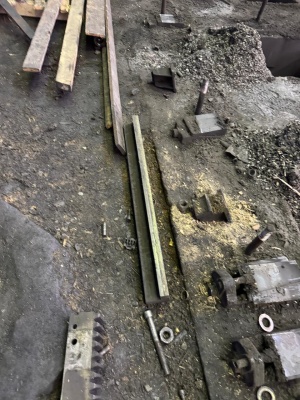 Тяжелый токарный станок 1А670 рмц 16 метр