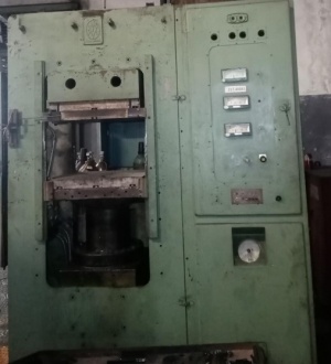 Вулканизационный гидравлический пресс ПХГ2-212/4 (PHG 2-212/4)