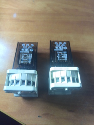 Силовое реле Schrack MR301024 с колодкой 11-Pin, 10A 250V, катушка 24VDC