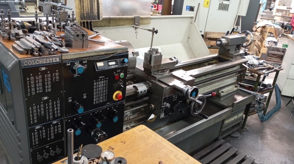 Обычный токарный станок COLCHESTER TRIUMPH 2500