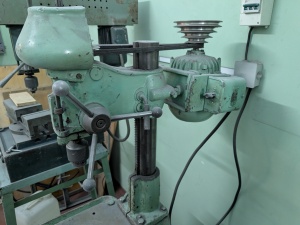 Станок настольно-сверлильный