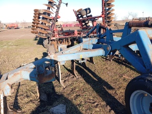 Плуг чизельный ПЧH-6,0 КM