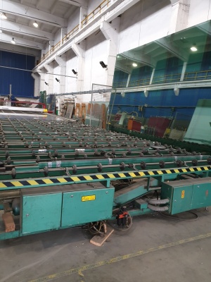 Продаётся полная линия для раскроя стекла формата JUMBO (6000x3210), в отличном рабочем состоянии. Оборудование находится в Польше