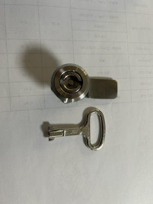 Замок для шкафа управления из нержавеющей стали