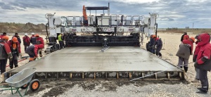 Бетоноукладчик AJAX SPX-754 для укладки бетонного покрытия шириной от 3,5 до 7,5 м