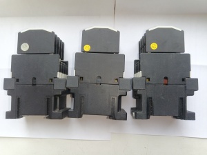 Moeller DiL00AM 3NO контактор 20A 230VAC 50Hz