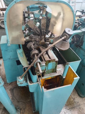 Токарный автомат 1М10ДА