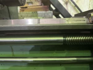 Токарный винторезный станок повышенной точности, УТ16ПМ РМЦ 710 мм, из НИИ