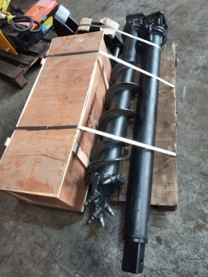 Гидробур на экскаватор-погрузчик JCB, Cukurova, Komatsu и других