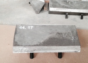 Футеровка высокого качества для центробежных дробилок, роторных, щековых, конусных и прочих дробилок и мельниц