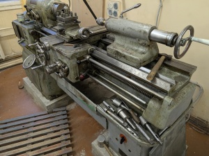 Станок токарно-винторезный SV18R