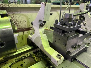 Токарный станок, STMSI CS6150B РМЦ 1000мм (аналог 16К25)