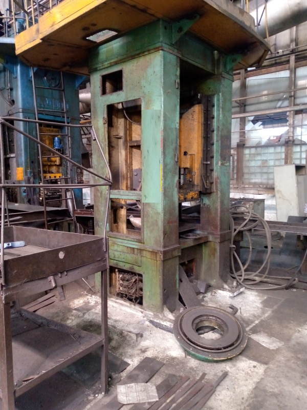 Пресс кривошипный КГ2534 ус.250тн