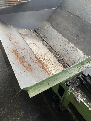 Линия по передаче и хранению стружки (сыпучих материалов): транспортеры, конвейеры, бункеры, дозаторы