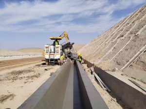 Бетоноукладчик / бордюроукладчик NC-1600