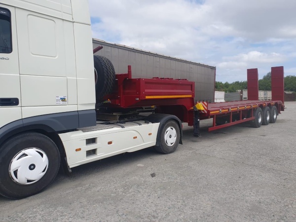 Полуприцеп-тяжеловоз специализированный