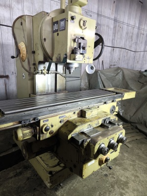 Cтанок FSS 400 2/PS вертикальный консольно-фрезерный